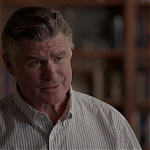 Filename=WHITE_COLLAR_-_E4X16_IN_THE_WIND_1809.jpg
Filesize=42KiB
Dimensions=1280x718
Date added=Apr 29, 2014 WHITE_COLLAR_-_E4X16_IN_THE_WIND_1809.jpg