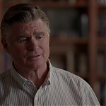 Filename=WHITE_COLLAR_-_E4X16_IN_THE_WIND_1812.jpg
Filesize=42KiB
Dimensions=1280x718
Date added=Apr 29, 2014 WHITE_COLLAR_-_E4X16_IN_THE_WIND_1812.jpg