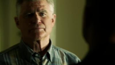 CSI_CRIME_SCENE_INVESTIGATION_-_E14X22_DEAD_IN_HIS_TRACKS_0043.jpg