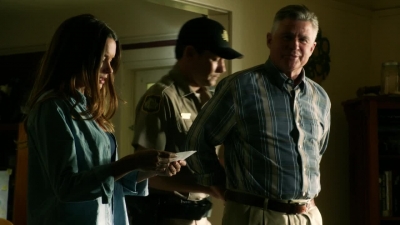 CSI_CRIME_SCENE_INVESTIGATION_-_E14X22_DEAD_IN_HIS_TRACKS_0053.jpg