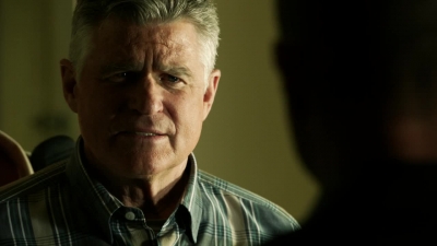 CSI_CRIME_SCENE_INVESTIGATION_-_E14X22_DEAD_IN_HIS_TRACKS_0060.jpg