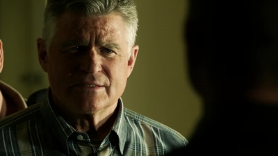 CSI_CRIME_SCENE_INVESTIGATION_-_E14X22_DEAD_IN_HIS_TRACKS_0062.jpg