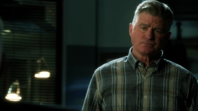 CSI_CRIME_SCENE_INVESTIGATION_-_E14X22_DEAD_IN_HIS_TRACKS_0121.jpg