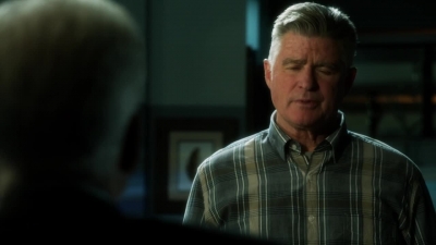 CSI_CRIME_SCENE_INVESTIGATION_-_E14X22_DEAD_IN_HIS_TRACKS_0129.jpg