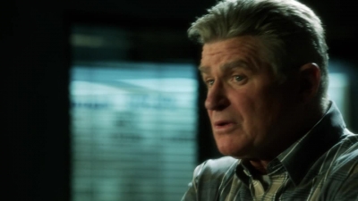 CSI_CRIME_SCENE_INVESTIGATION_-_E14X22_DEAD_IN_HIS_TRACKS_0171.jpg