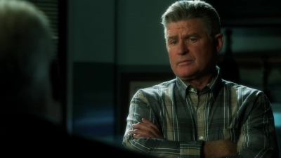 CSI_CRIME_SCENE_INVESTIGATION_-_E14X22_DEAD_IN_HIS_TRACKS_0199.jpg