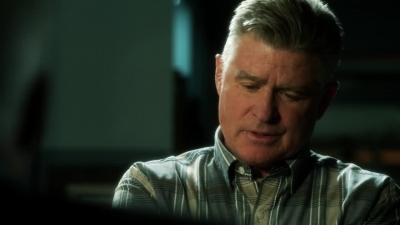 CSI_CRIME_SCENE_INVESTIGATION_-_E14X22_DEAD_IN_HIS_TRACKS_0214.jpg