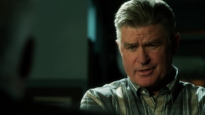 CSI_CRIME_SCENE_INVESTIGATION_-_E14X22_DEAD_IN_HIS_TRACKS_0239.jpg
