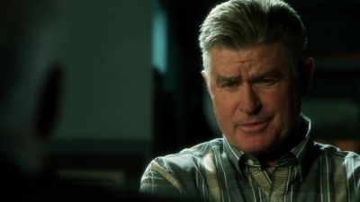 CSI_CRIME_SCENE_INVESTIGATION_-_E14X22_DEAD_IN_HIS_TRACKS_0240.jpg