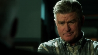 CSI_CRIME_SCENE_INVESTIGATION_-_E14X22_DEAD_IN_HIS_TRACKS_0242.jpg