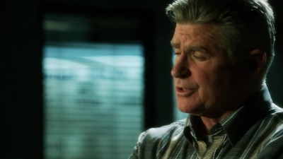 CSI_CRIME_SCENE_INVESTIGATION_-_E14X22_DEAD_IN_HIS_TRACKS_0250.jpg