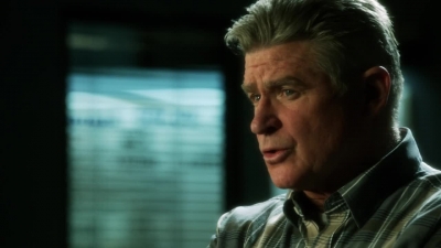 CSI_CRIME_SCENE_INVESTIGATION_-_E14X22_DEAD_IN_HIS_TRACKS_0258.jpg