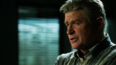 CSI_CRIME_SCENE_INVESTIGATION_-_E14X22_DEAD_IN_HIS_TRACKS_0259.jpg