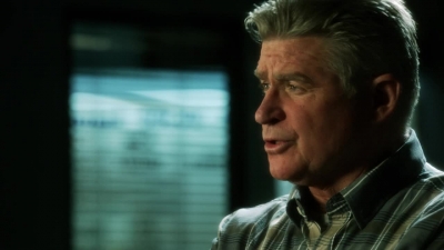 CSI_CRIME_SCENE_INVESTIGATION_-_E14X22_DEAD_IN_HIS_TRACKS_0261.jpg