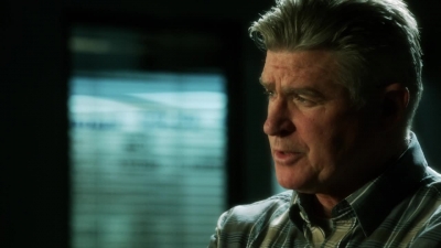 CSI_CRIME_SCENE_INVESTIGATION_-_E14X22_DEAD_IN_HIS_TRACKS_0275.jpg