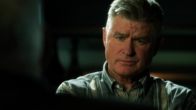 CSI_CRIME_SCENE_INVESTIGATION_-_E14X22_DEAD_IN_HIS_TRACKS_0299.jpg