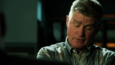 CSI_CRIME_SCENE_INVESTIGATION_-_E14X22_DEAD_IN_HIS_TRACKS_0315.jpg