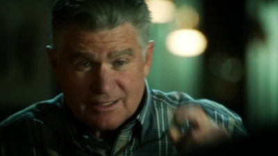 CSI_CRIME_SCENE_INVESTIGATION_-_E14X22_DEAD_IN_HIS_TRACKS_0401.jpg