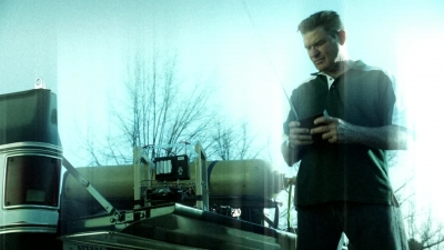 CSI_CRIME_SCENE_INVESTIGATION_-_E14X22_DEAD_IN_HIS_TRACKS_0422.jpg