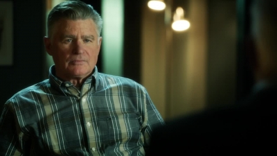 CSI_CRIME_SCENE_INVESTIGATION_-_E14X22_DEAD_IN_HIS_TRACKS_0449.jpg