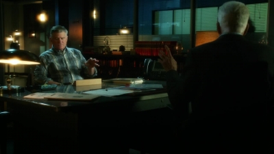 CSI_CRIME_SCENE_INVESTIGATION_-_E14X22_DEAD_IN_HIS_TRACKS_0477.jpg