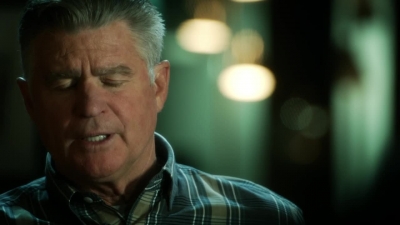 CSI_CRIME_SCENE_INVESTIGATION_-_E14X22_DEAD_IN_HIS_TRACKS_0502.jpg
