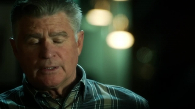 CSI_CRIME_SCENE_INVESTIGATION_-_E14X22_DEAD_IN_HIS_TRACKS_0505.jpg