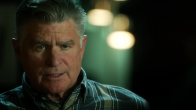 CSI_CRIME_SCENE_INVESTIGATION_-_E14X22_DEAD_IN_HIS_TRACKS_0506.jpg
