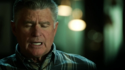 CSI_CRIME_SCENE_INVESTIGATION_-_E14X22_DEAD_IN_HIS_TRACKS_0518.jpg