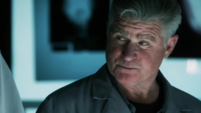 CSI_CRIME_SCENE_INVESTIGATION_-_E14X22_DEAD_IN_HIS_TRACKS_0554.jpg