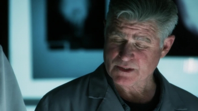 CSI_CRIME_SCENE_INVESTIGATION_-_E14X22_DEAD_IN_HIS_TRACKS_0557.jpg
