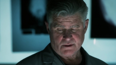 CSI_CRIME_SCENE_INVESTIGATION_-_E14X22_DEAD_IN_HIS_TRACKS_0597.jpg