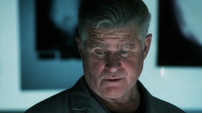 CSI_CRIME_SCENE_INVESTIGATION_-_E14X22_DEAD_IN_HIS_TRACKS_0600.jpg