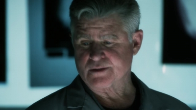 CSI_CRIME_SCENE_INVESTIGATION_-_E14X22_DEAD_IN_HIS_TRACKS_0611.jpg