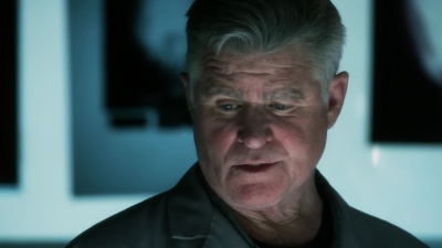 CSI_CRIME_SCENE_INVESTIGATION_-_E14X22_DEAD_IN_HIS_TRACKS_0613.jpg