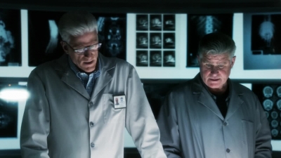 CSI_CRIME_SCENE_INVESTIGATION_-_E14X22_DEAD_IN_HIS_TRACKS_0646.jpg