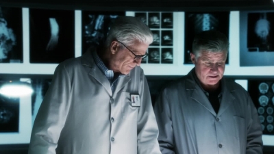 CSI_CRIME_SCENE_INVESTIGATION_-_E14X22_DEAD_IN_HIS_TRACKS_0655.jpg