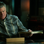 CSI_CRIME_SCENE_INVESTIGATION_-_E14X22_DEAD_IN_HIS_TRACKS_0396.jpg