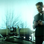 CSI_CRIME_SCENE_INVESTIGATION_-_E14X22_DEAD_IN_HIS_TRACKS_0422.jpg