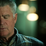 CSI_CRIME_SCENE_INVESTIGATION_-_E14X22_DEAD_IN_HIS_TRACKS_0500.jpg