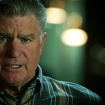 CSI_CRIME_SCENE_INVESTIGATION_-_E14X22_DEAD_IN_HIS_TRACKS_0512.jpg