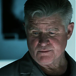 CSI_CRIME_SCENE_INVESTIGATION_-_E14X22_DEAD_IN_HIS_TRACKS_0612.jpg