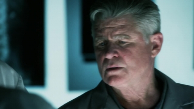 CSI_CRIME_SCENE_INVESTIGATION_-_E14X22_DEAD_IN_HIS_TRACKS_0719.jpg