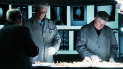 CSI_CRIME_SCENE_INVESTIGATION_-_E14X22_DEAD_IN_HIS_TRACKS_0740.jpg