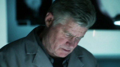 CSI_CRIME_SCENE_INVESTIGATION_-_E14X22_DEAD_IN_HIS_TRACKS_0755.jpg