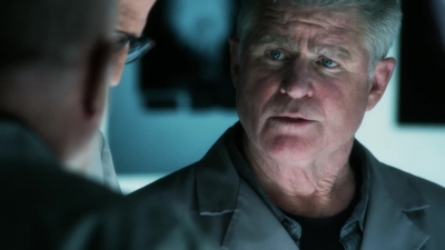 CSI_CRIME_SCENE_INVESTIGATION_-_E14X22_DEAD_IN_HIS_TRACKS_0771.jpg