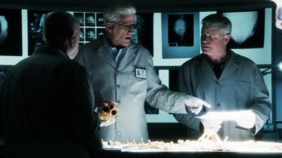 CSI_CRIME_SCENE_INVESTIGATION_-_E14X22_DEAD_IN_HIS_TRACKS_0782.jpg