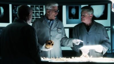 CSI_CRIME_SCENE_INVESTIGATION_-_E14X22_DEAD_IN_HIS_TRACKS_0787.jpg