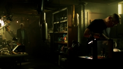CSI_CRIME_SCENE_INVESTIGATION_-_E14X22_DEAD_IN_HIS_TRACKS_0789.jpg