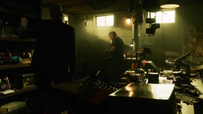CSI_CRIME_SCENE_INVESTIGATION_-_E14X22_DEAD_IN_HIS_TRACKS_0802.jpg